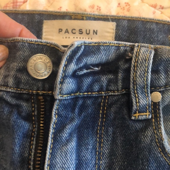 Pacsun women’s Jeans (000499) - Picture 2 of 10